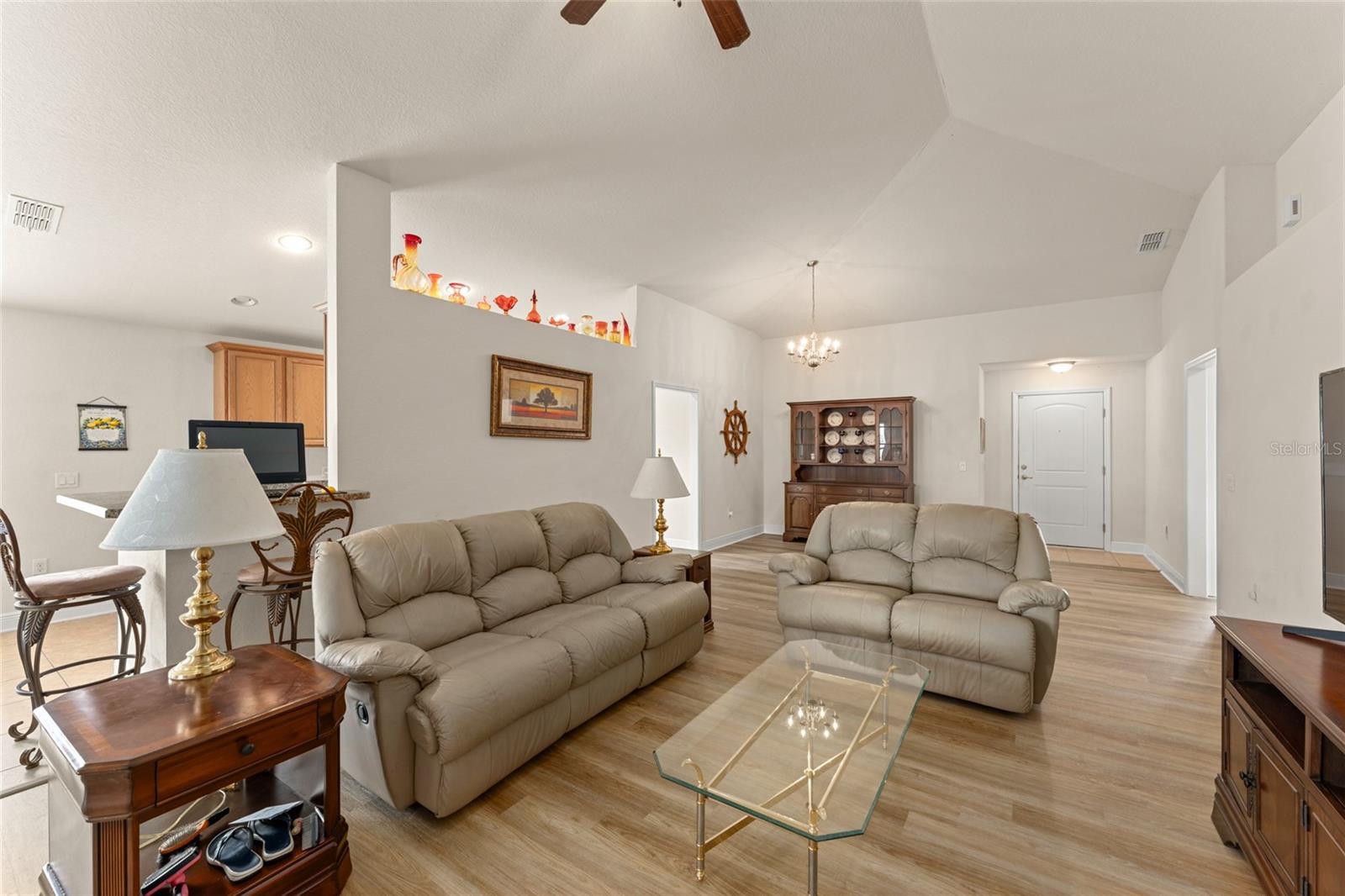 ISLAND LAKES - Residential