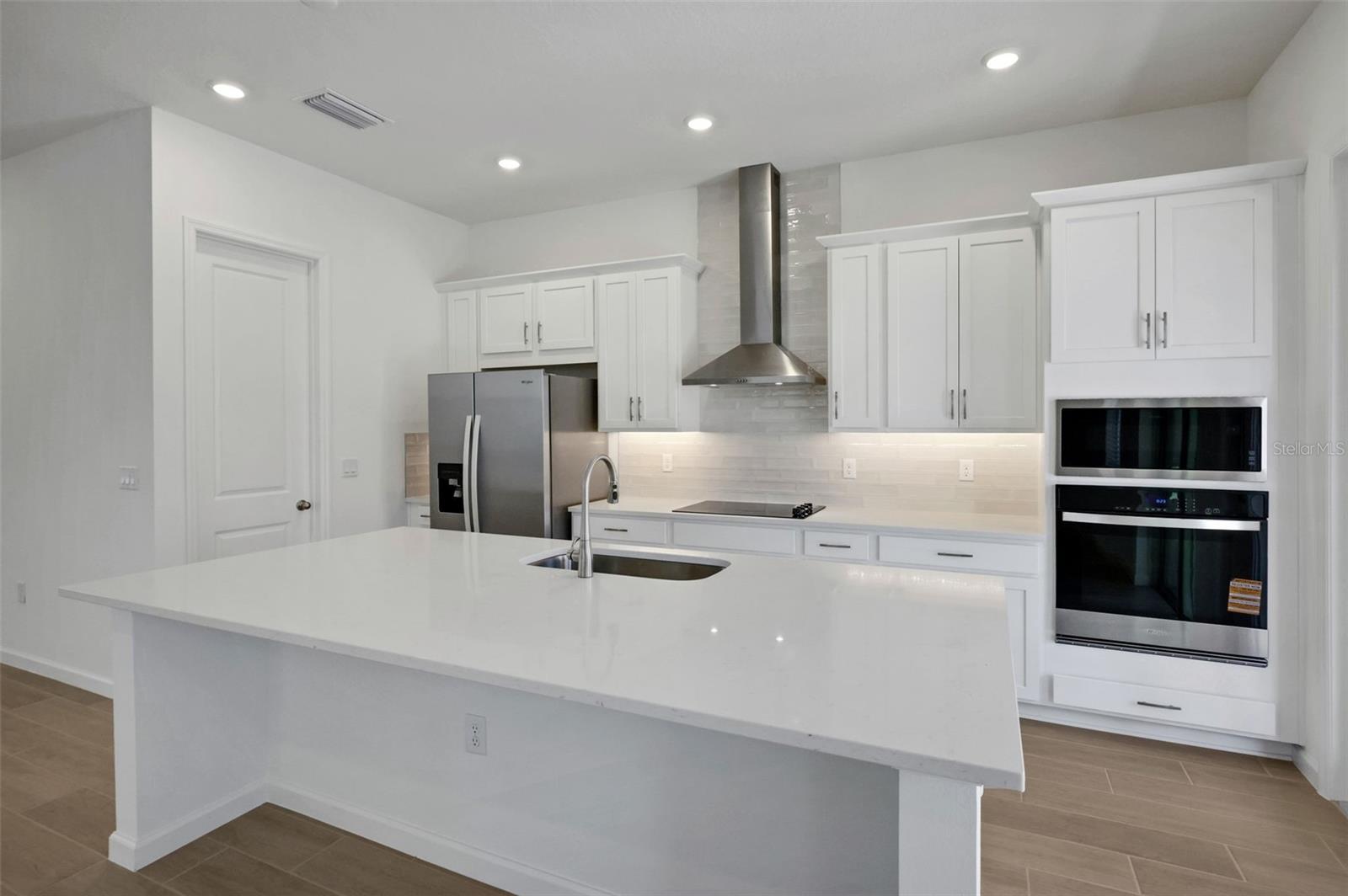 SERENADE AT OVATION - Residential
