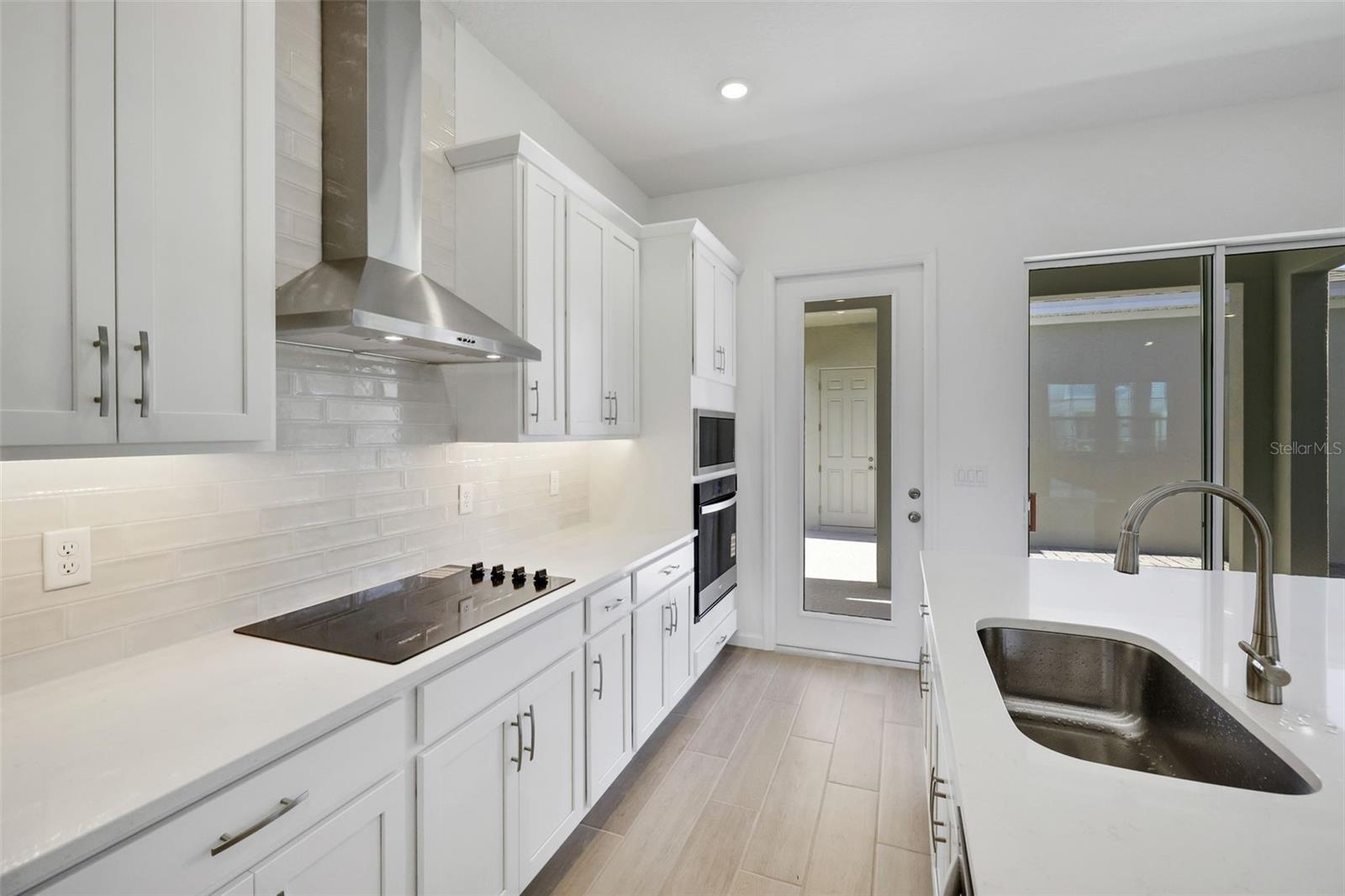 SERENADE AT OVATION - Residential