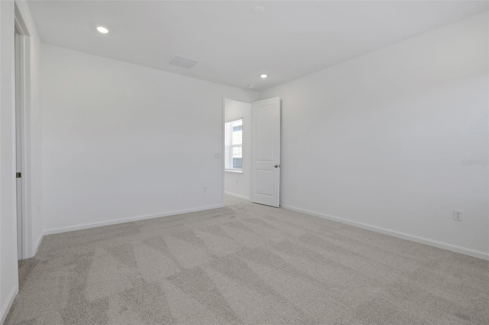 SERENADE AT OVATION - Residential