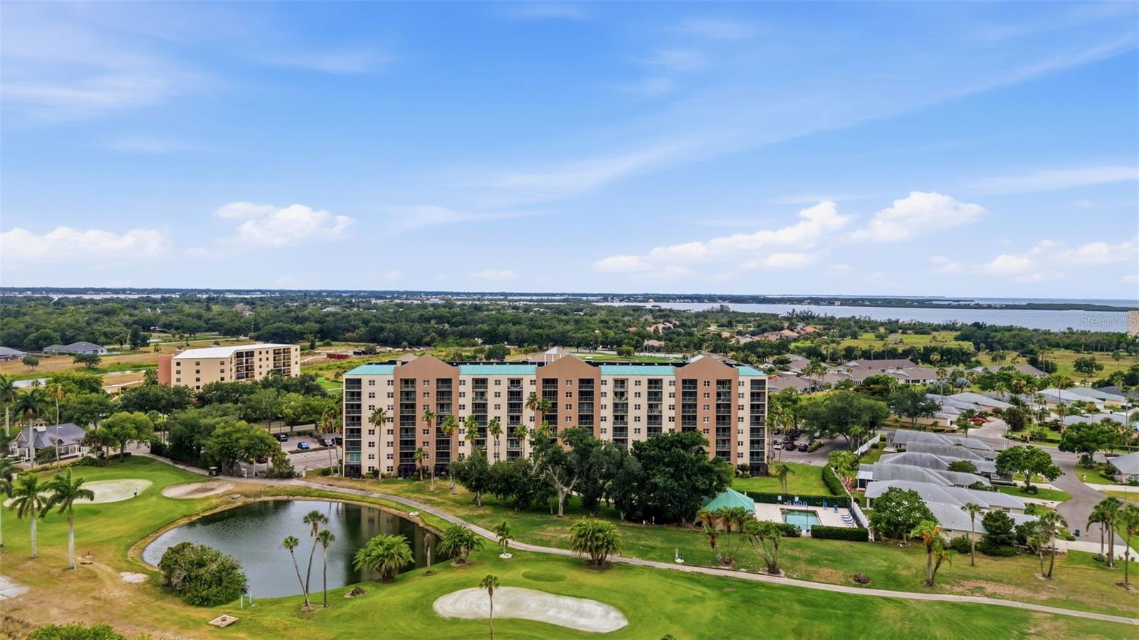 THE TERRA CEIA CLUB A CONDOMINI CB28/185 - Residential
