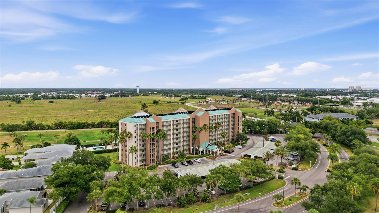 THE TERRA CEIA CLUB A CONDOMINI CB28/185 - Residential