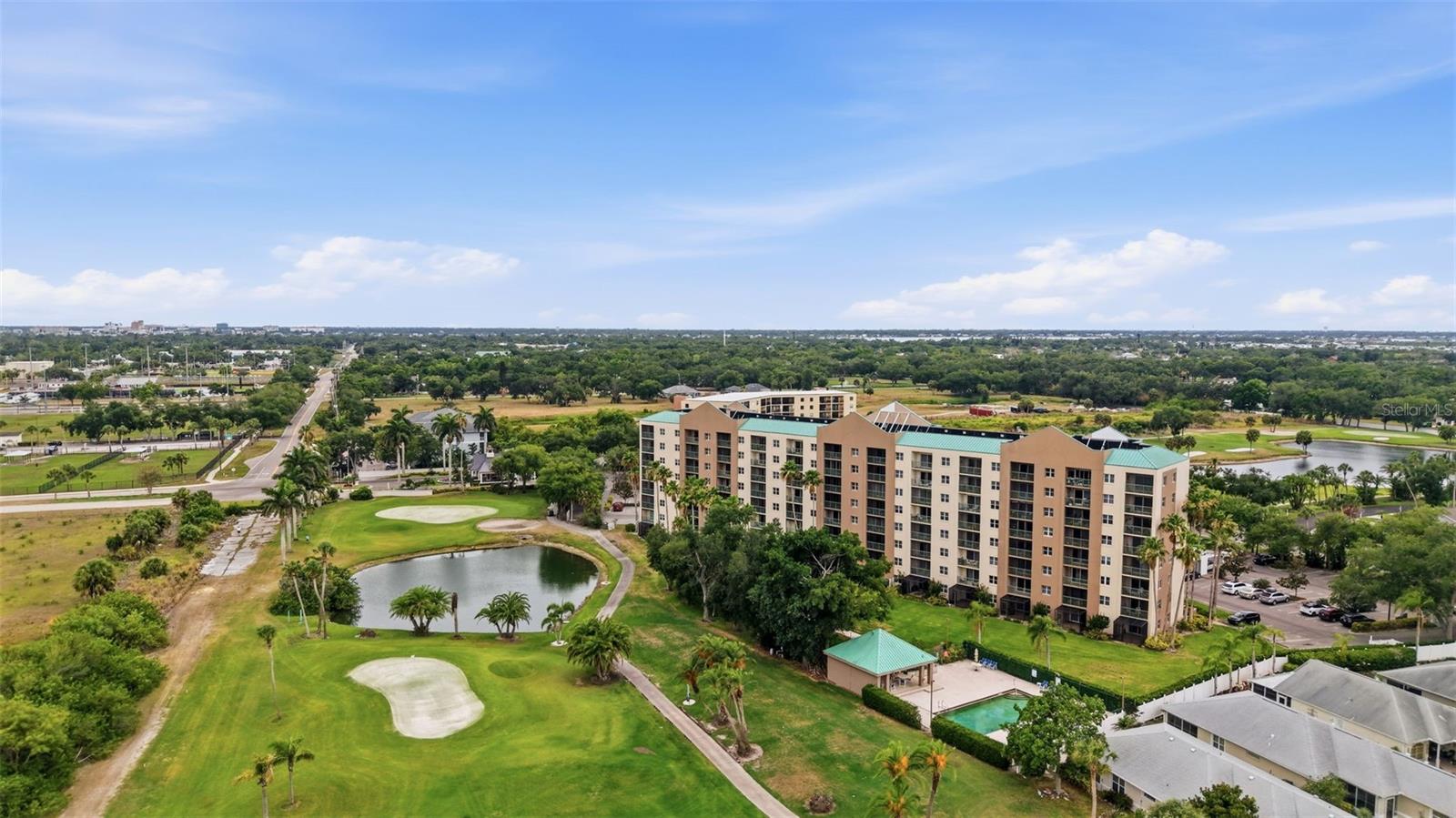 THE TERRA CEIA CLUB A CONDOMINI CB28/185 - Residential