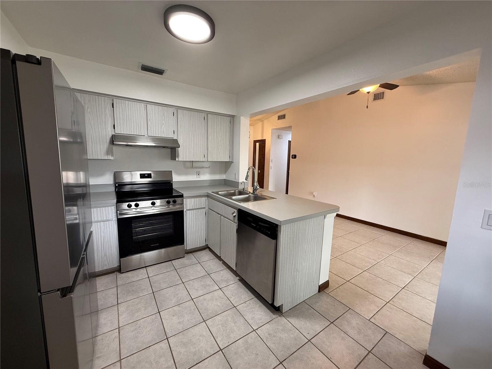 MARION OAKS UN TWO - Residential