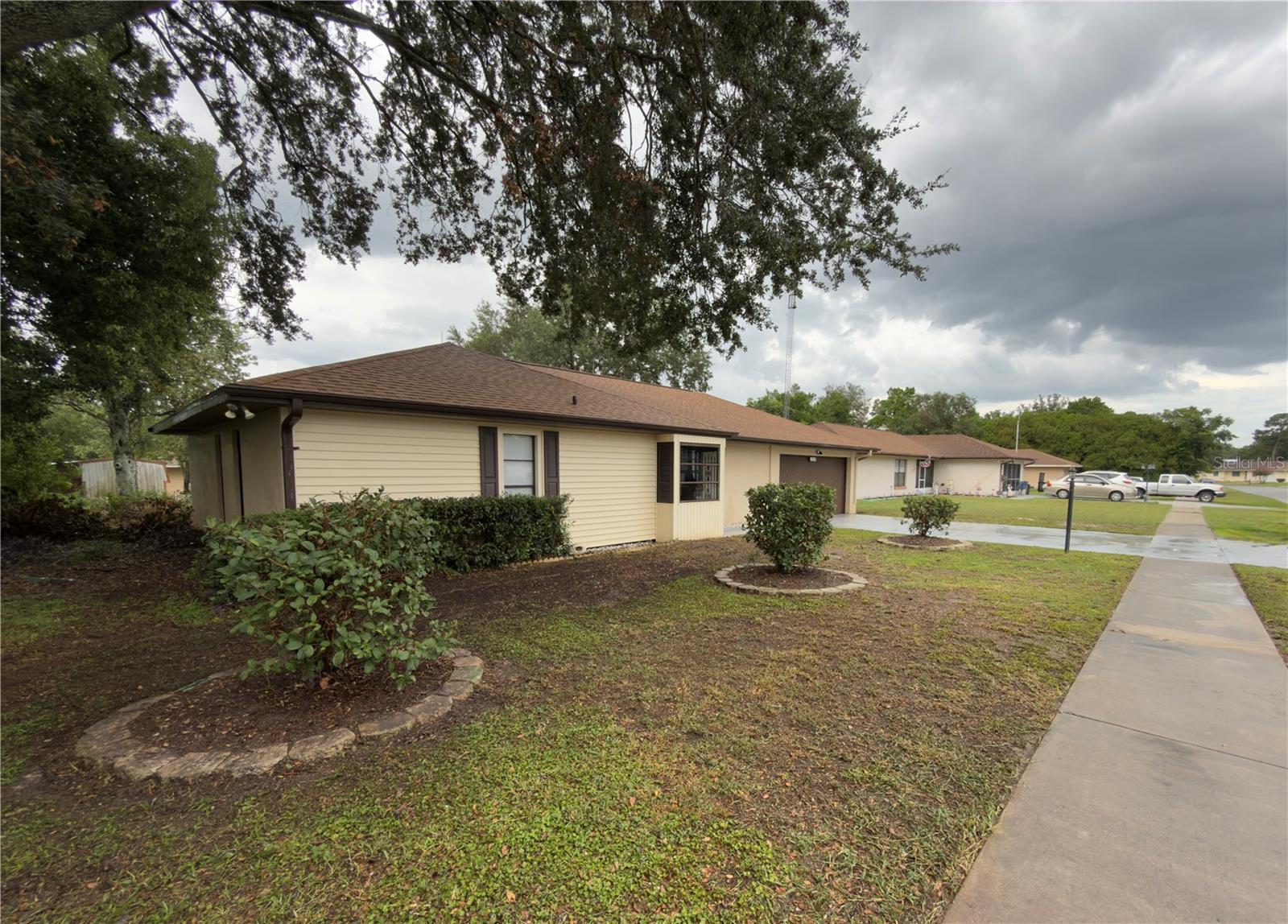 MARION OAKS UN TWO - Residential