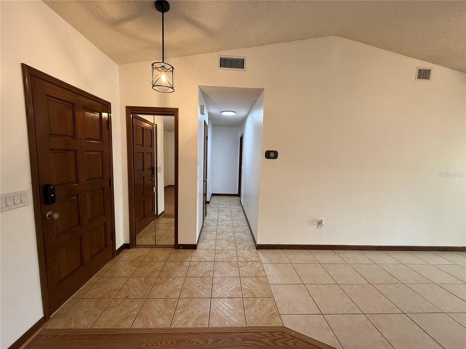 MARION OAKS UN TWO - Residential