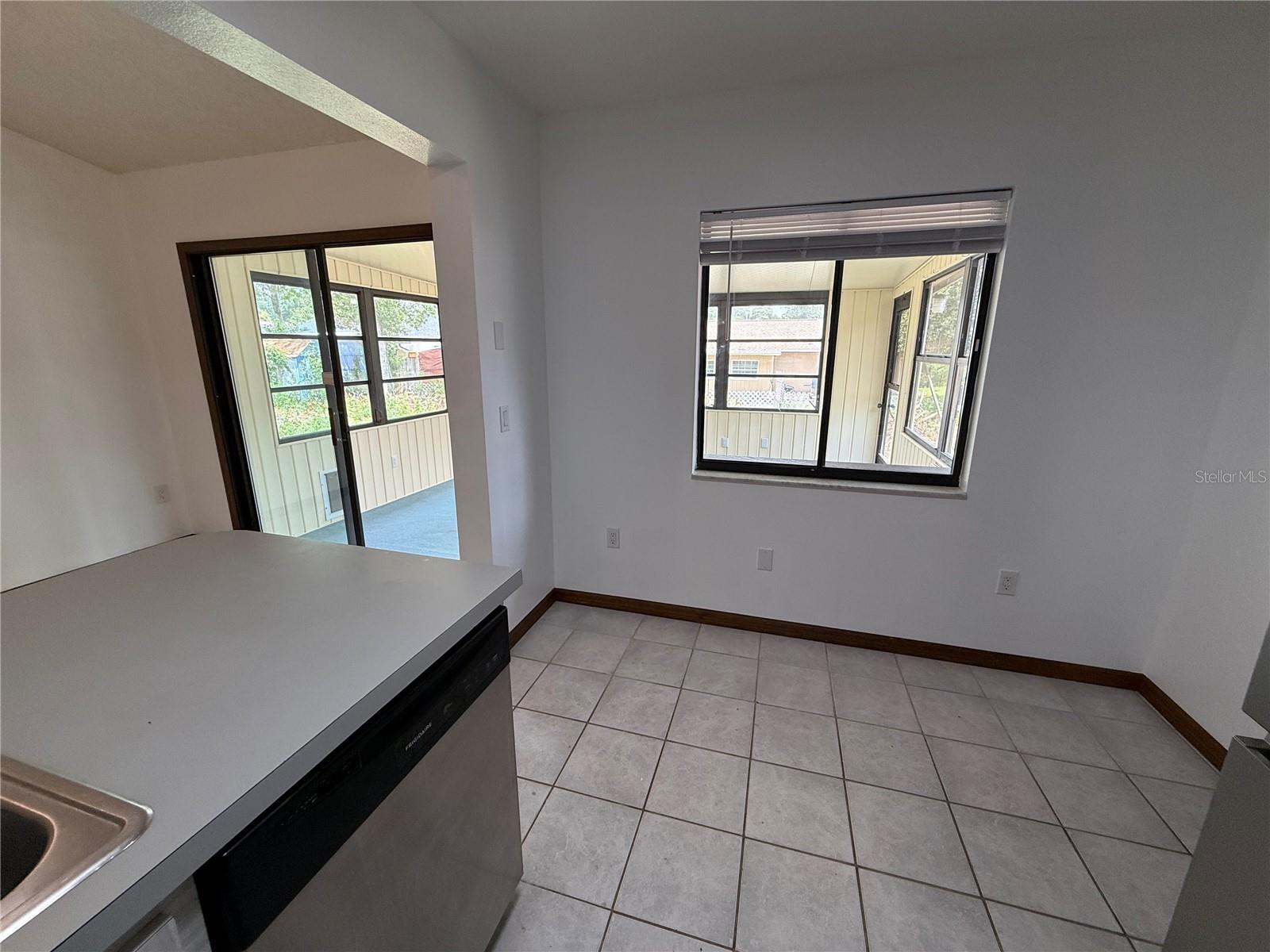 MARION OAKS UN TWO - Residential
