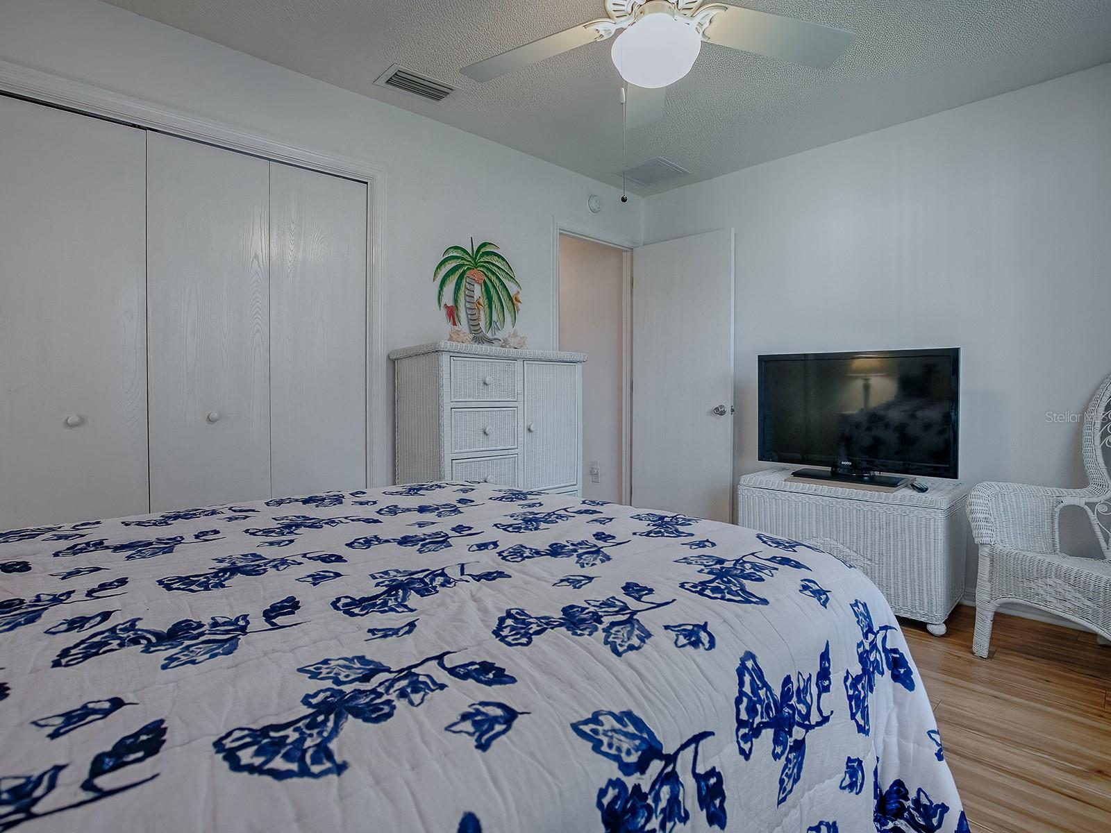 THE VILLAGES - Residential Lease