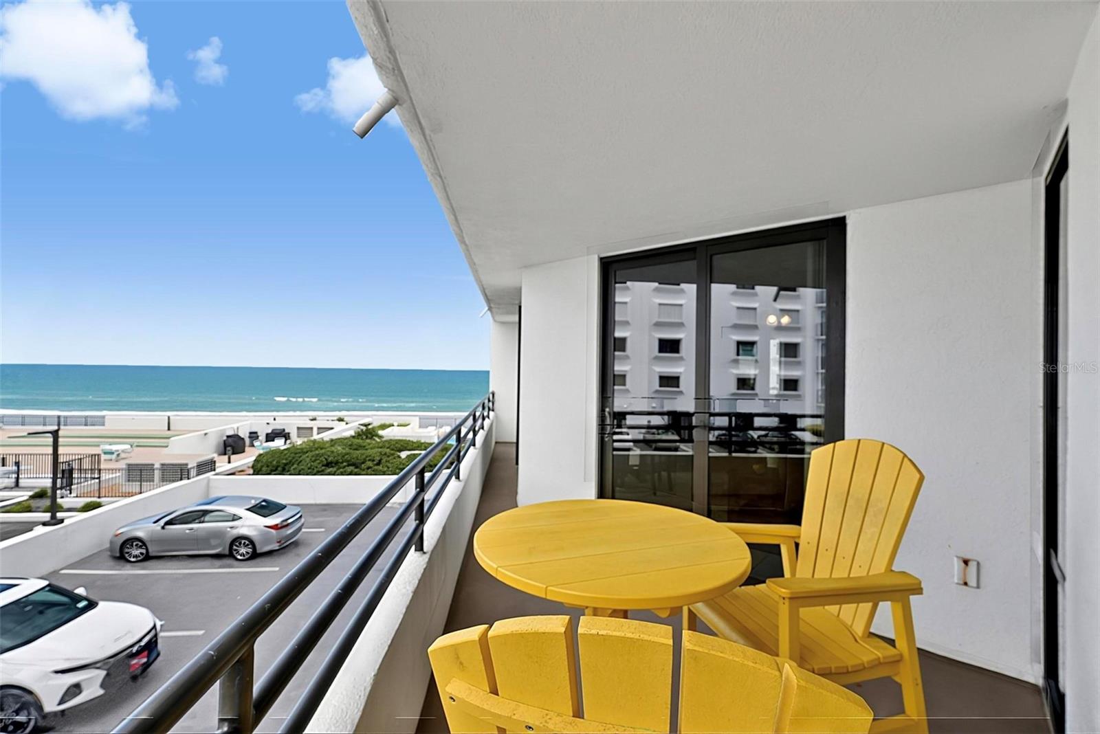 OCEANS ATRIUM 01 - Residential