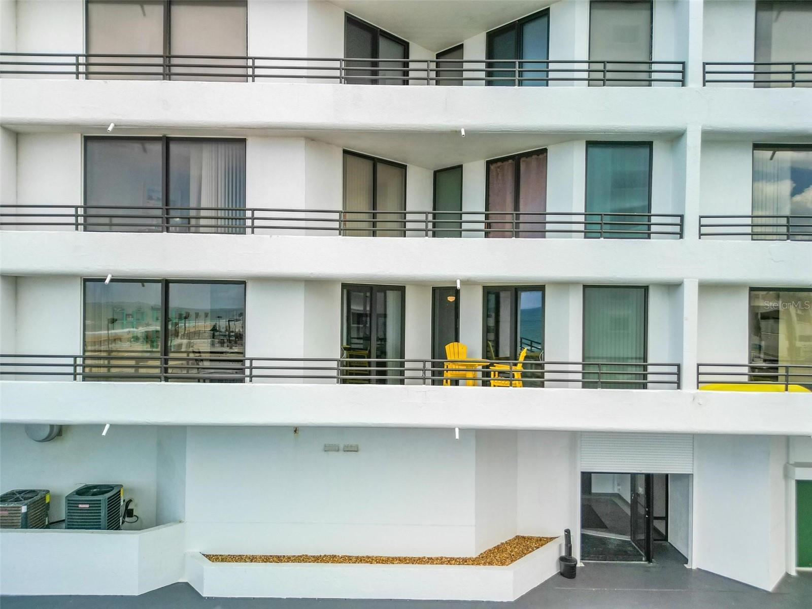 OCEANS ATRIUM 01 - Residential