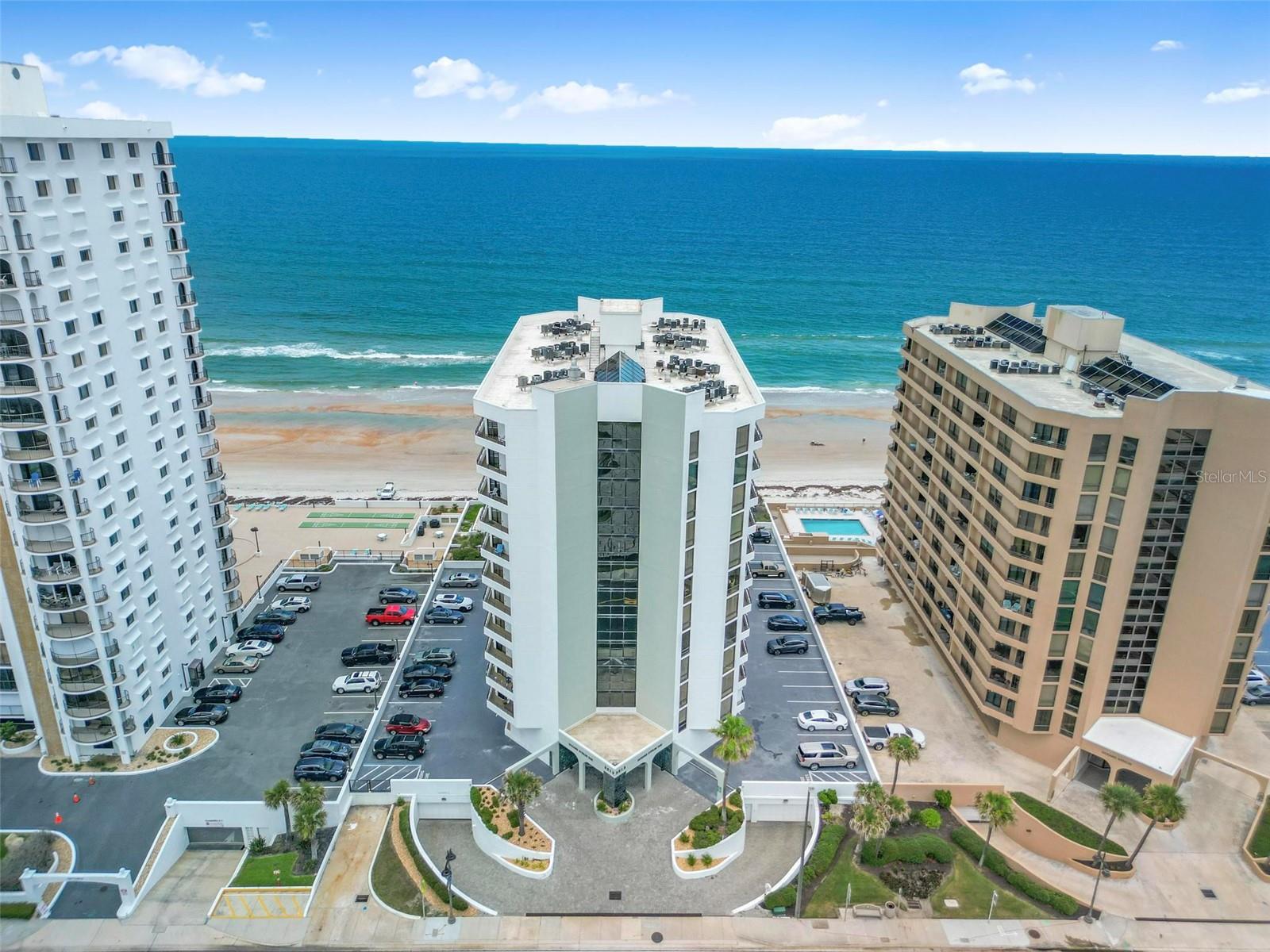 OCEANS ATRIUM 01 - Residential