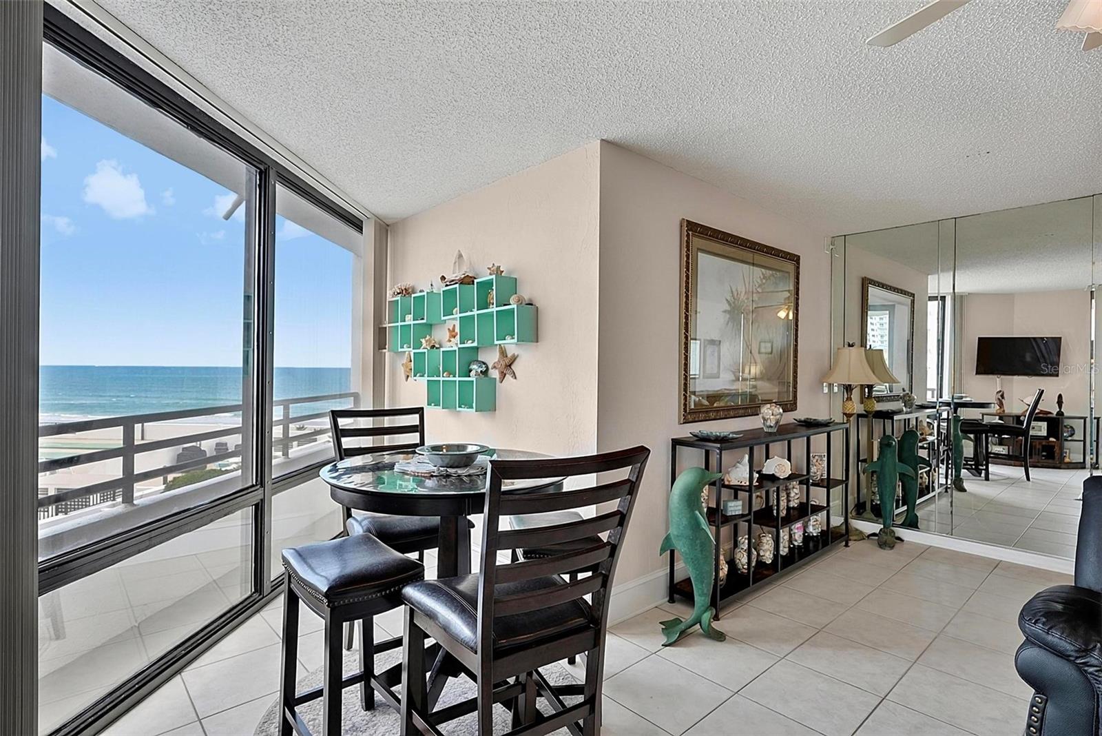 OCEANS ATRIUM 01 - Residential