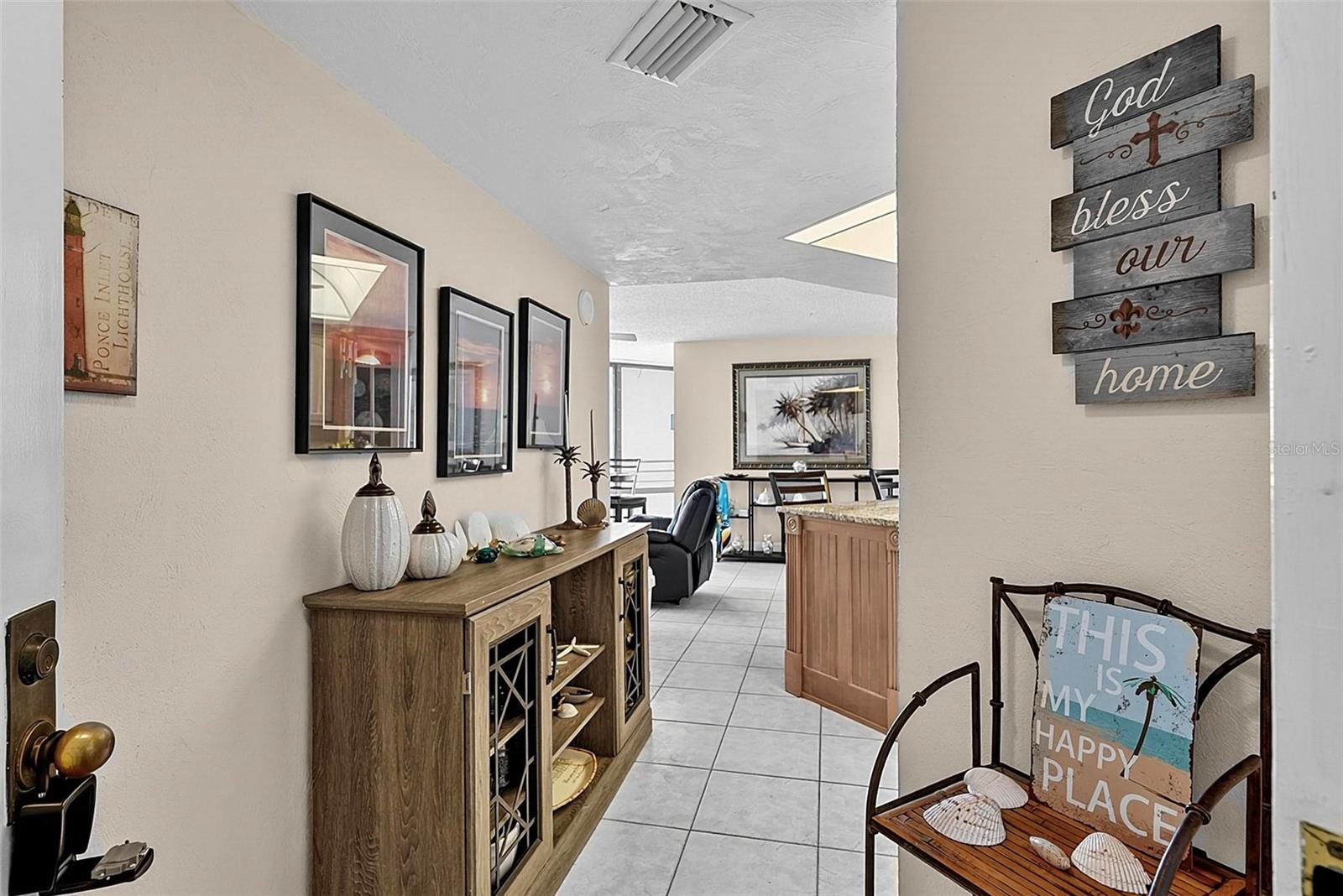 OCEANS ATRIUM 01 - Residential