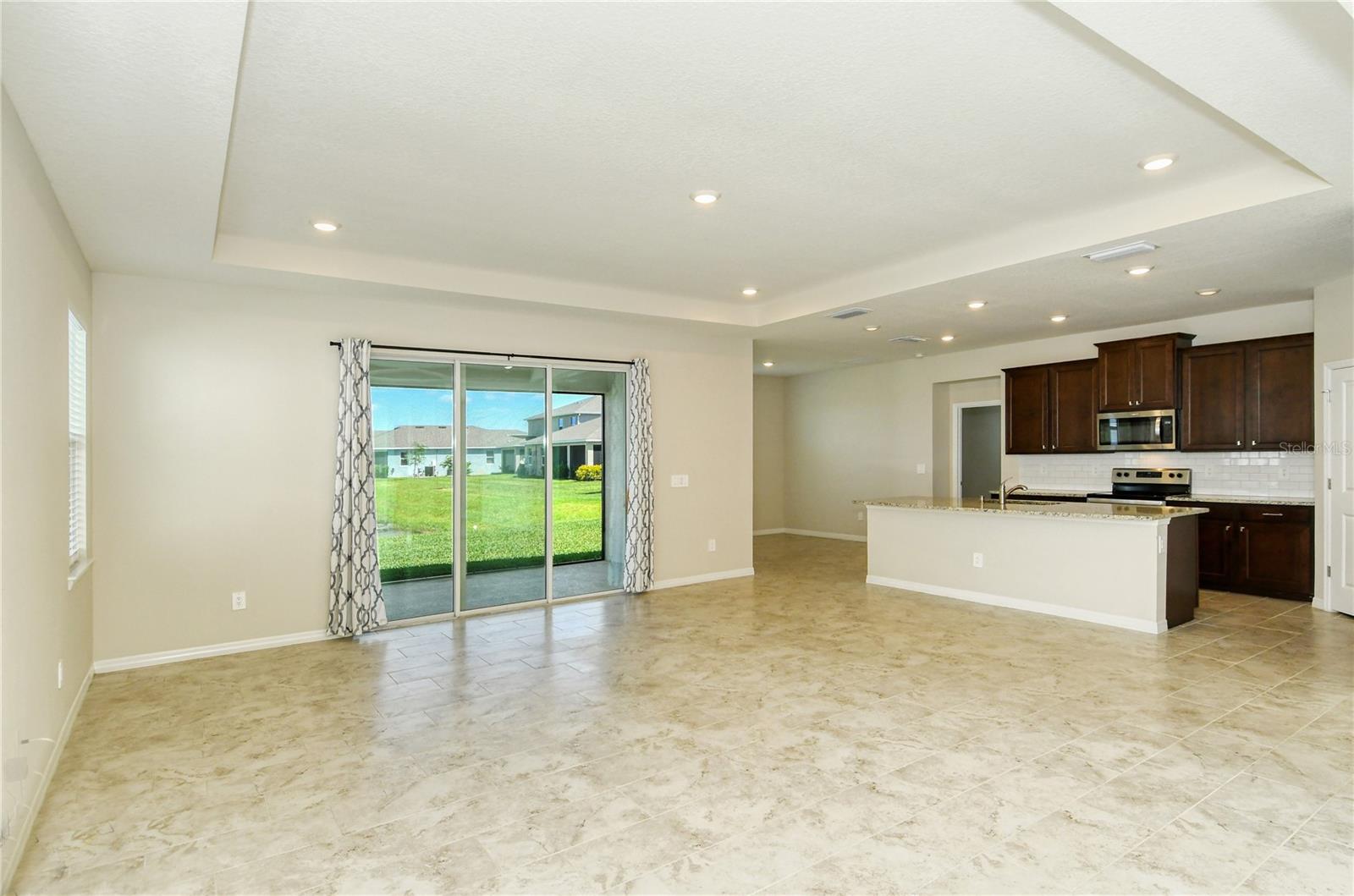 SOLERA AT LAKEWOOD RANCH - Residential Lease