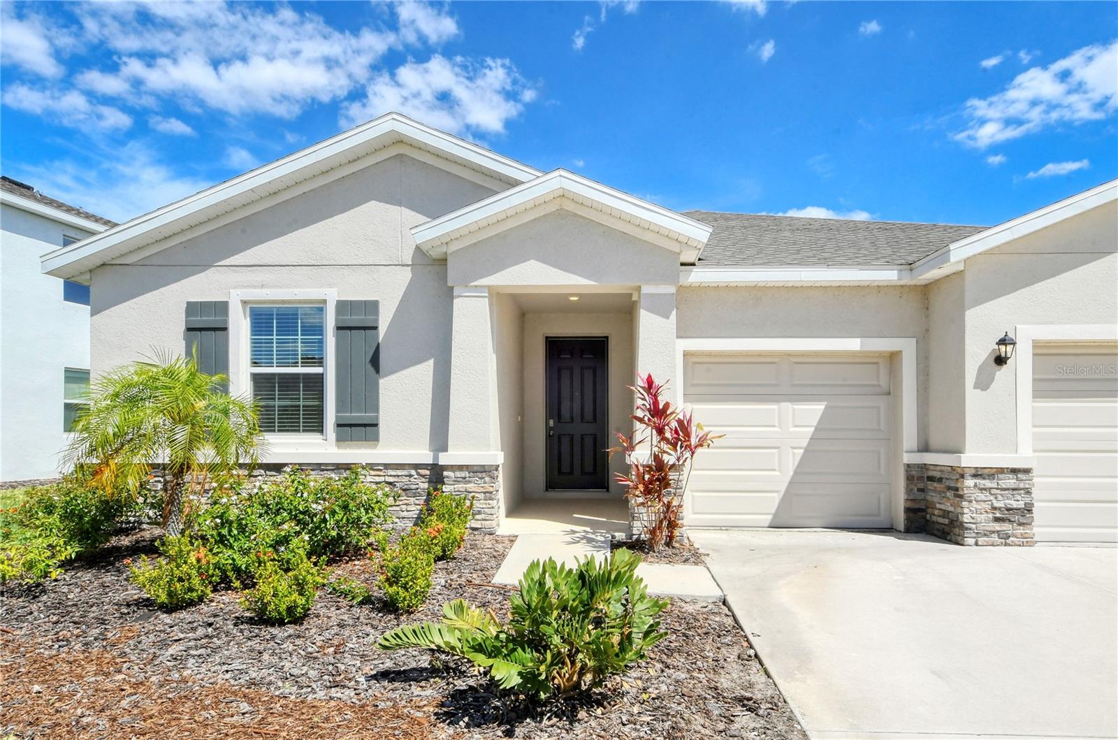 SOLERA AT LAKEWOOD RANCH - Residential Lease