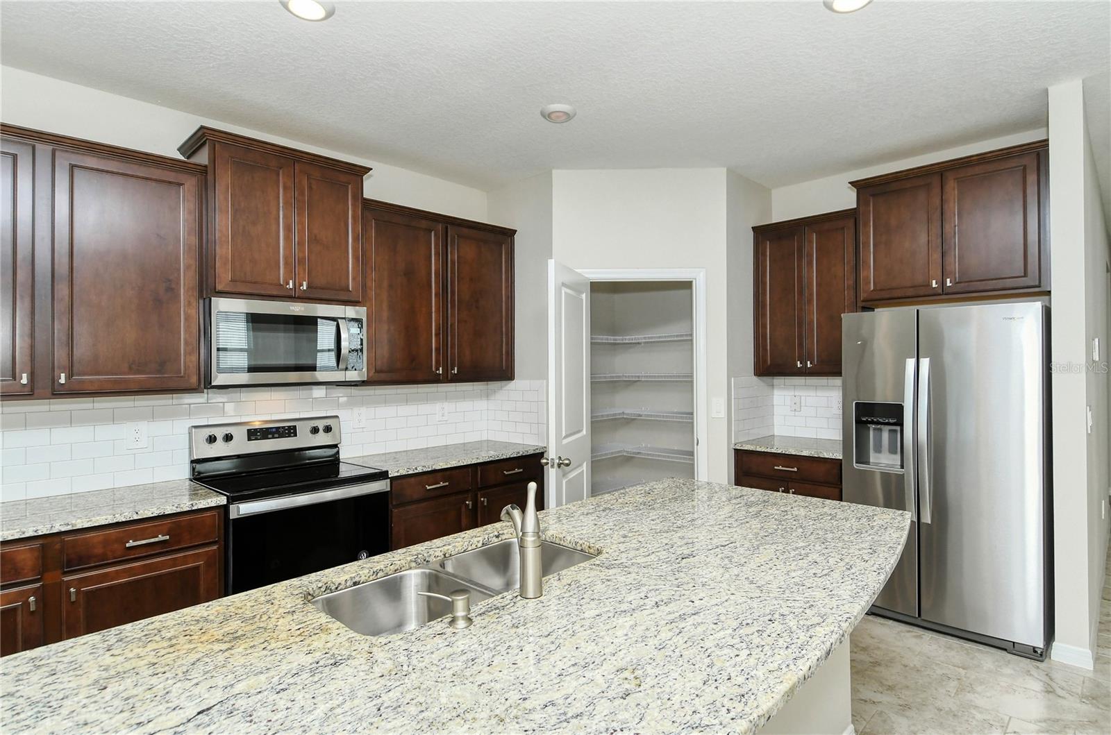 SOLERA AT LAKEWOOD RANCH - Residential Lease