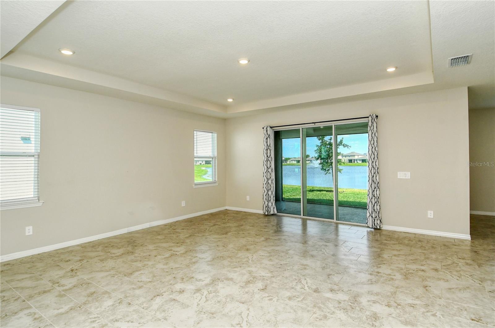 SOLERA AT LAKEWOOD RANCH - Residential Lease