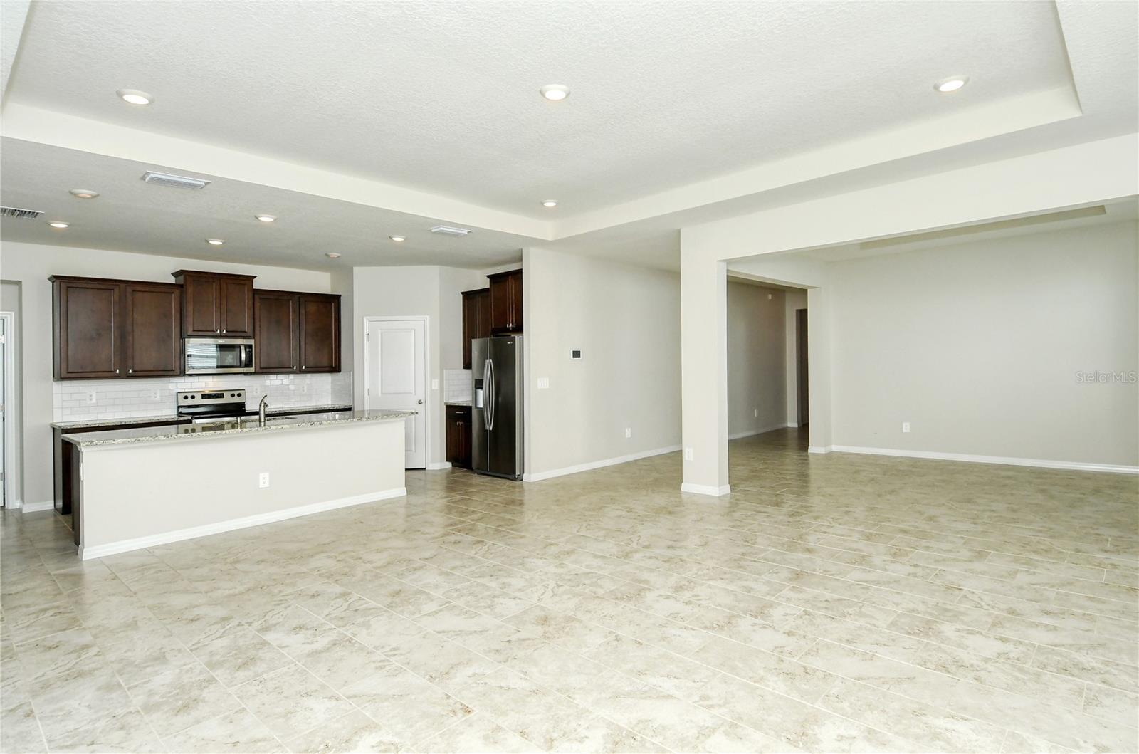 SOLERA AT LAKEWOOD RANCH - Residential Lease