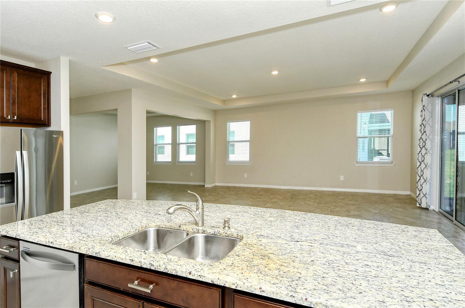 SOLERA AT LAKEWOOD RANCH - Residential Lease