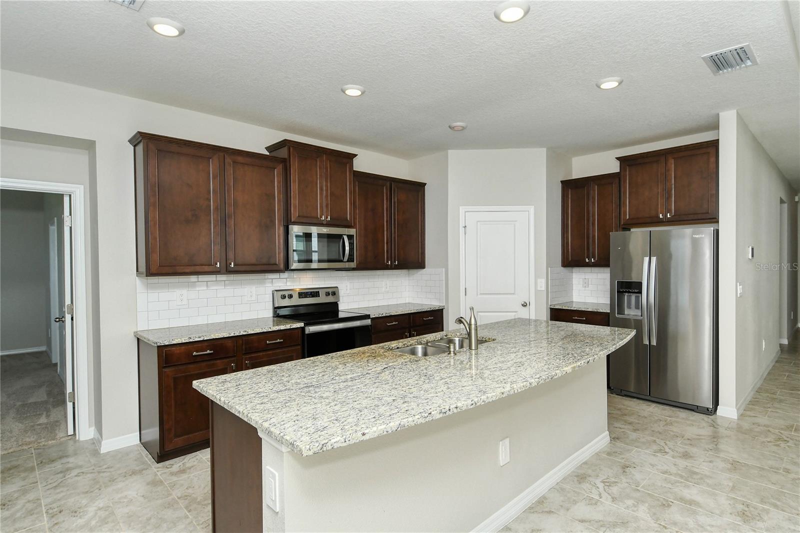 SOLERA AT LAKEWOOD RANCH - Residential Lease