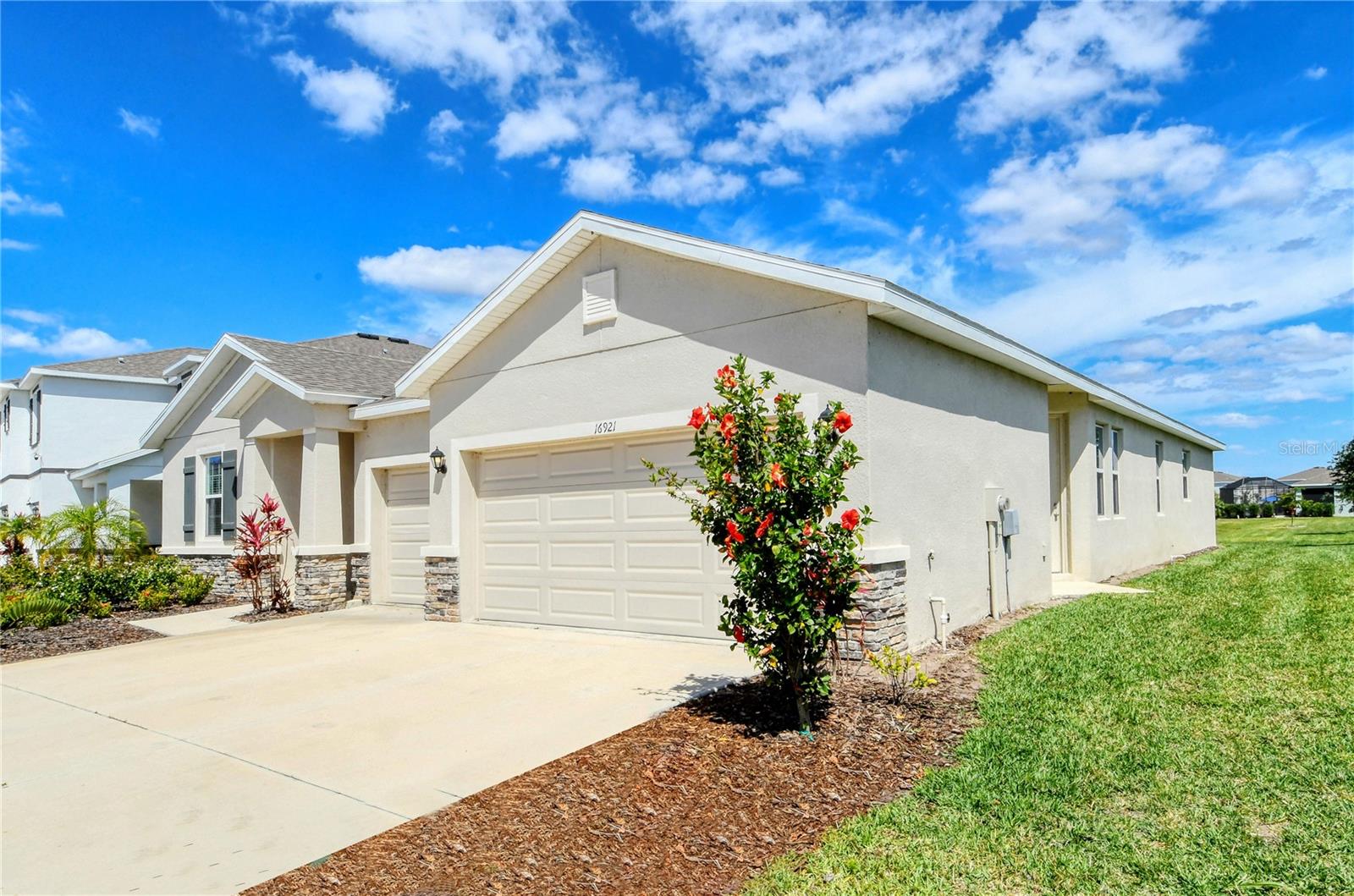 SOLERA AT LAKEWOOD RANCH - Residential Lease