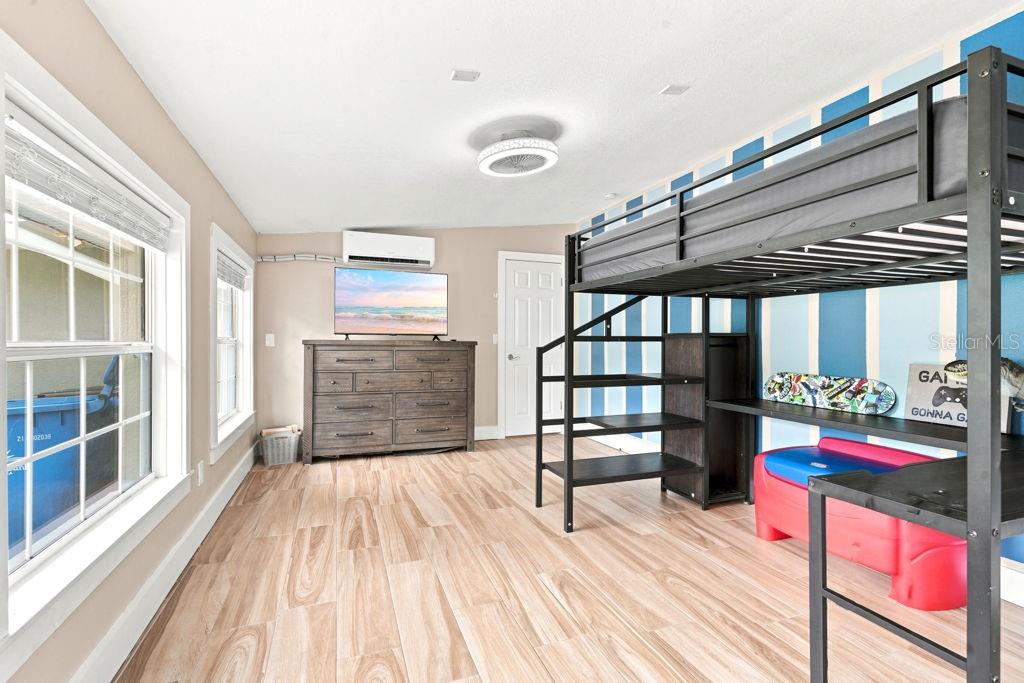 BRANDY COVE - Residential