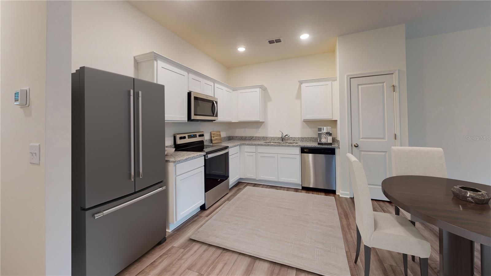 VISTA WALK - Residential