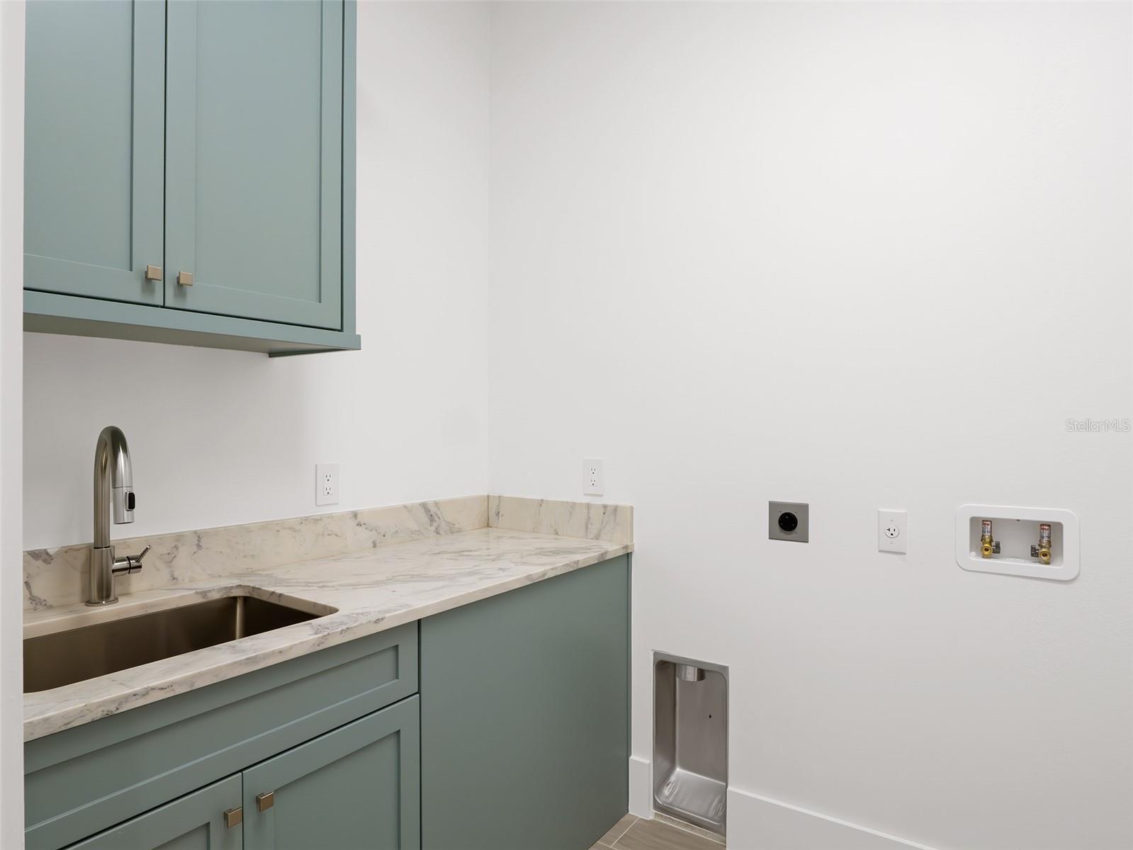 ISLEWORTH - Residential