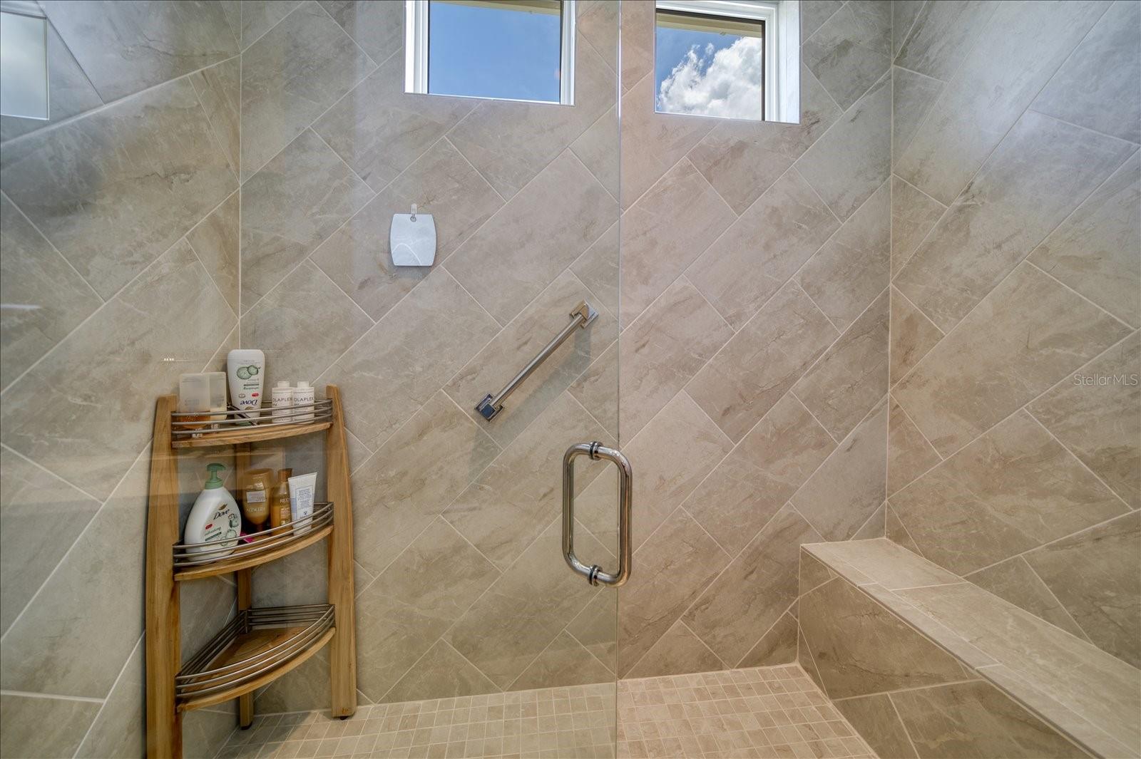 CARRIAGE HOMES AT BELLEVIEW PLACE CONDO - Residential