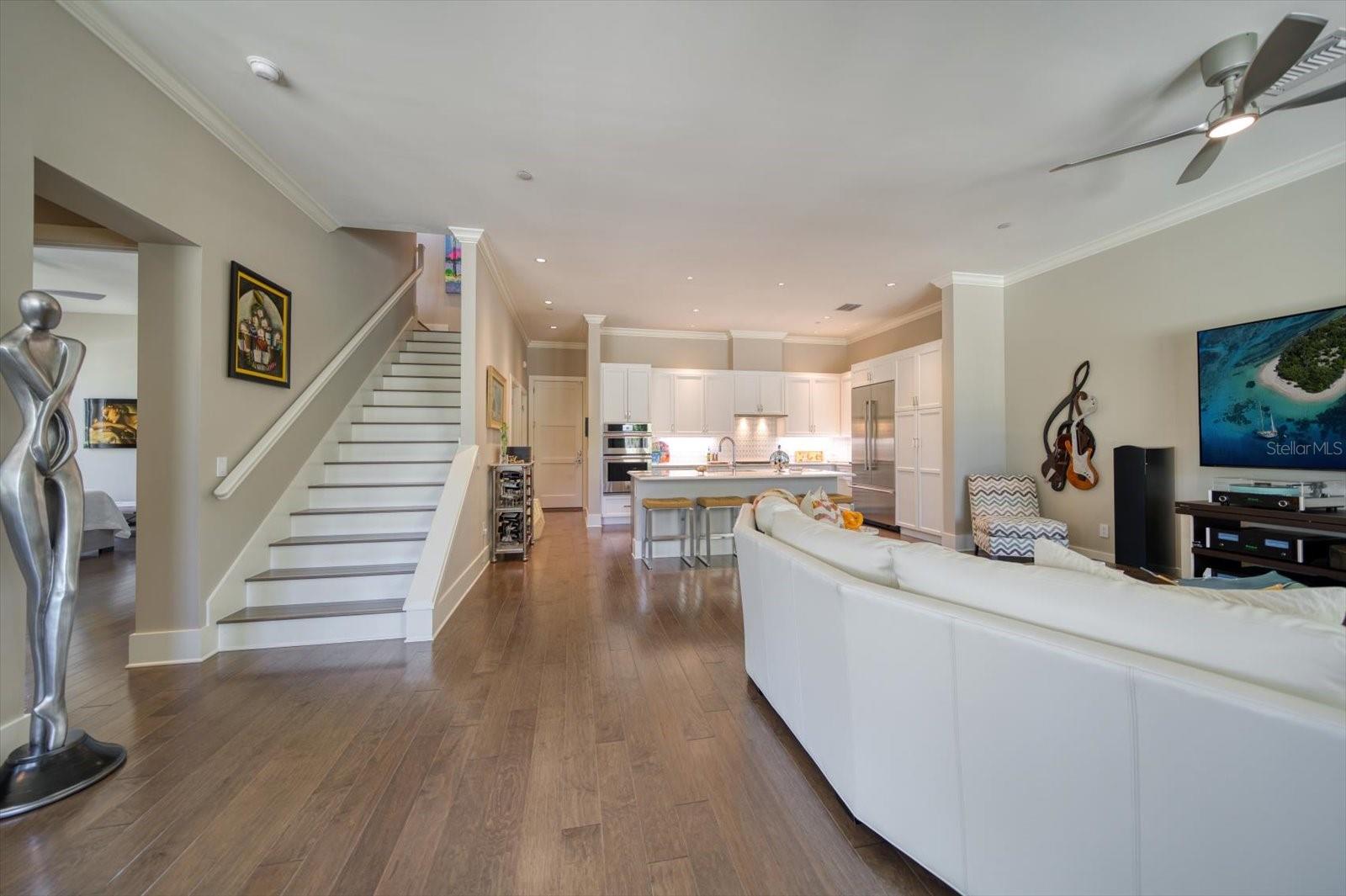 CARRIAGE HOMES AT BELLEVIEW PLACE CONDO - Residential