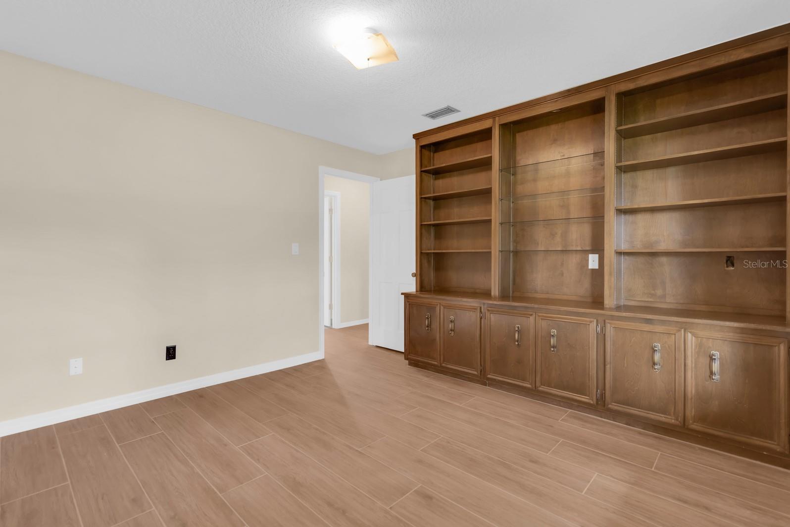 FOREST PARK ESTATES - Residential