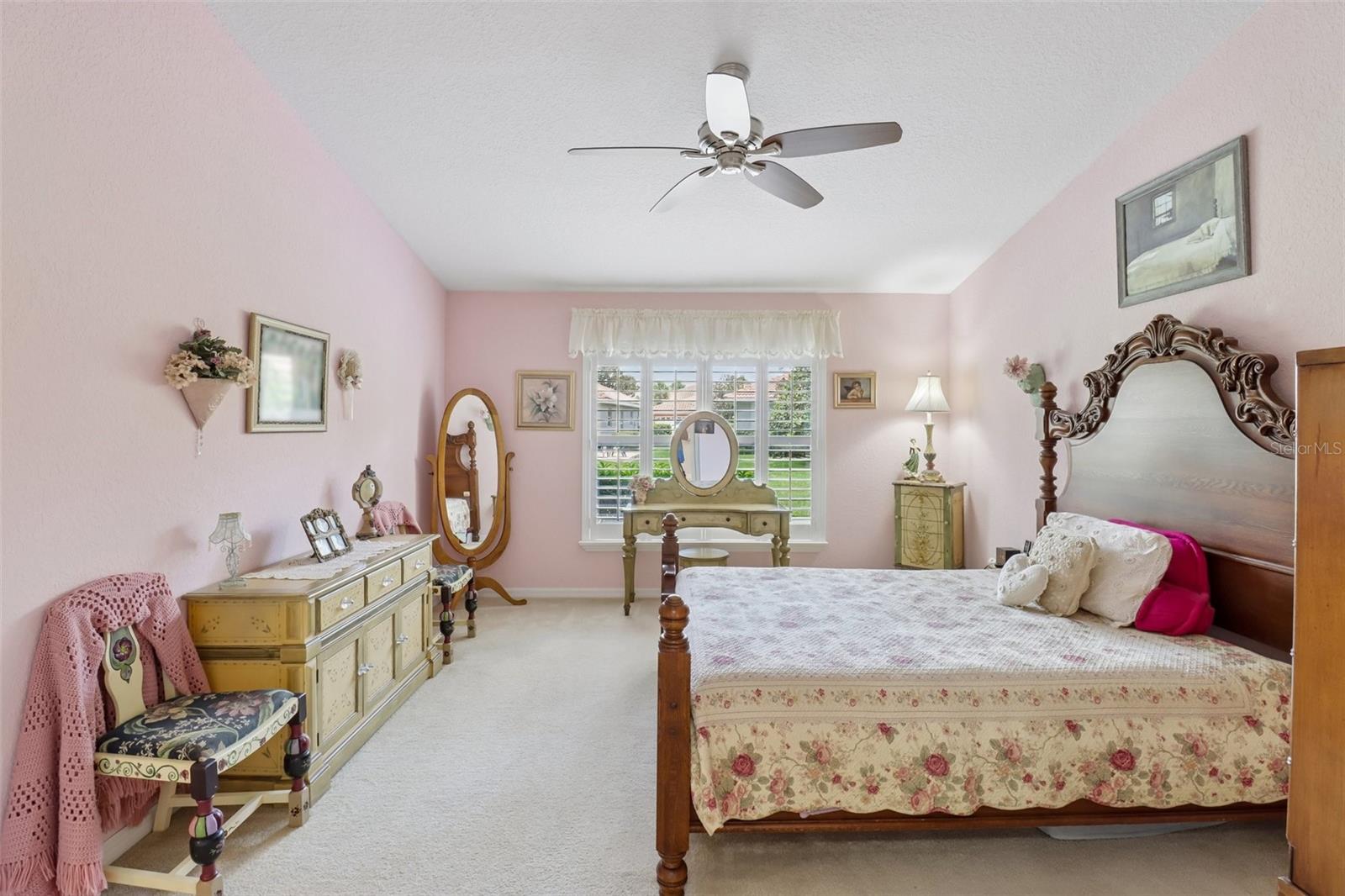 LAKESIDE LANDINGS - Residential