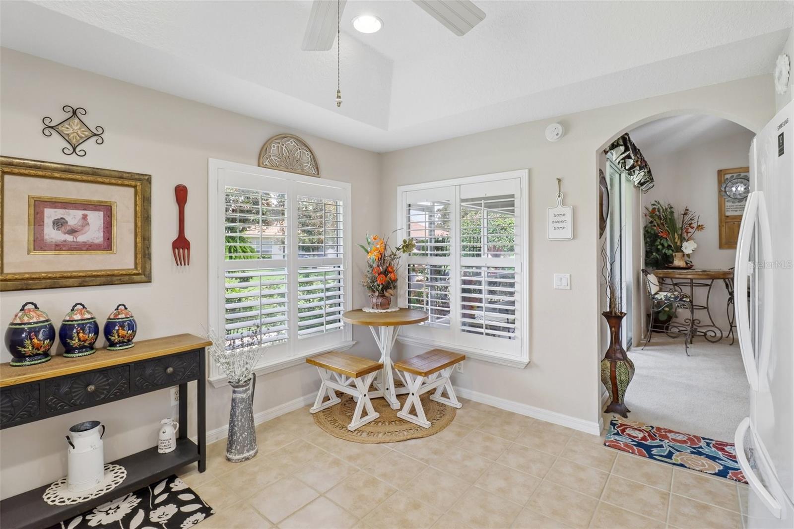 LAKESIDE LANDINGS - Residential