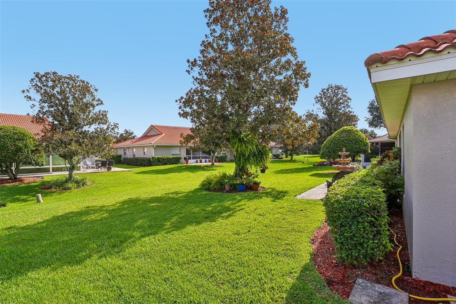 LAKESIDE LANDINGS - Residential
