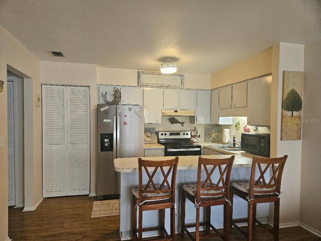 KINGS COURT VILLAS BLDG 01 - Residential