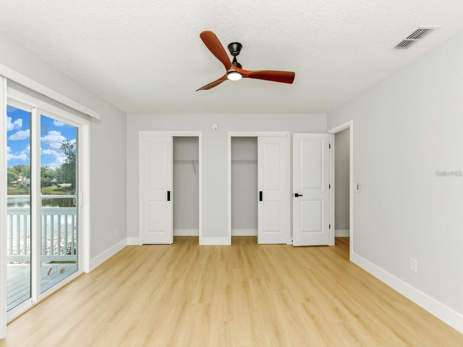 LAKE TENNESSEE VILLAGE REP - Residential