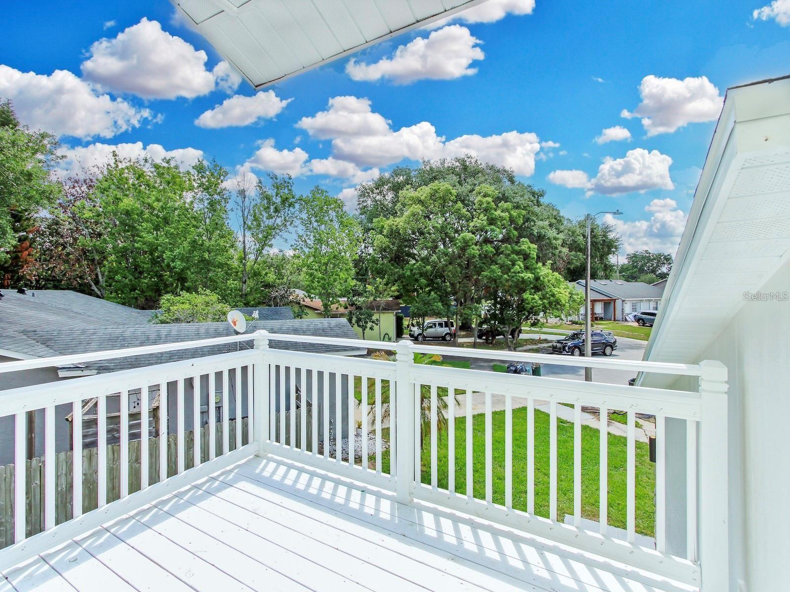 LAKE TENNESSEE VILLAGE REP - Residential