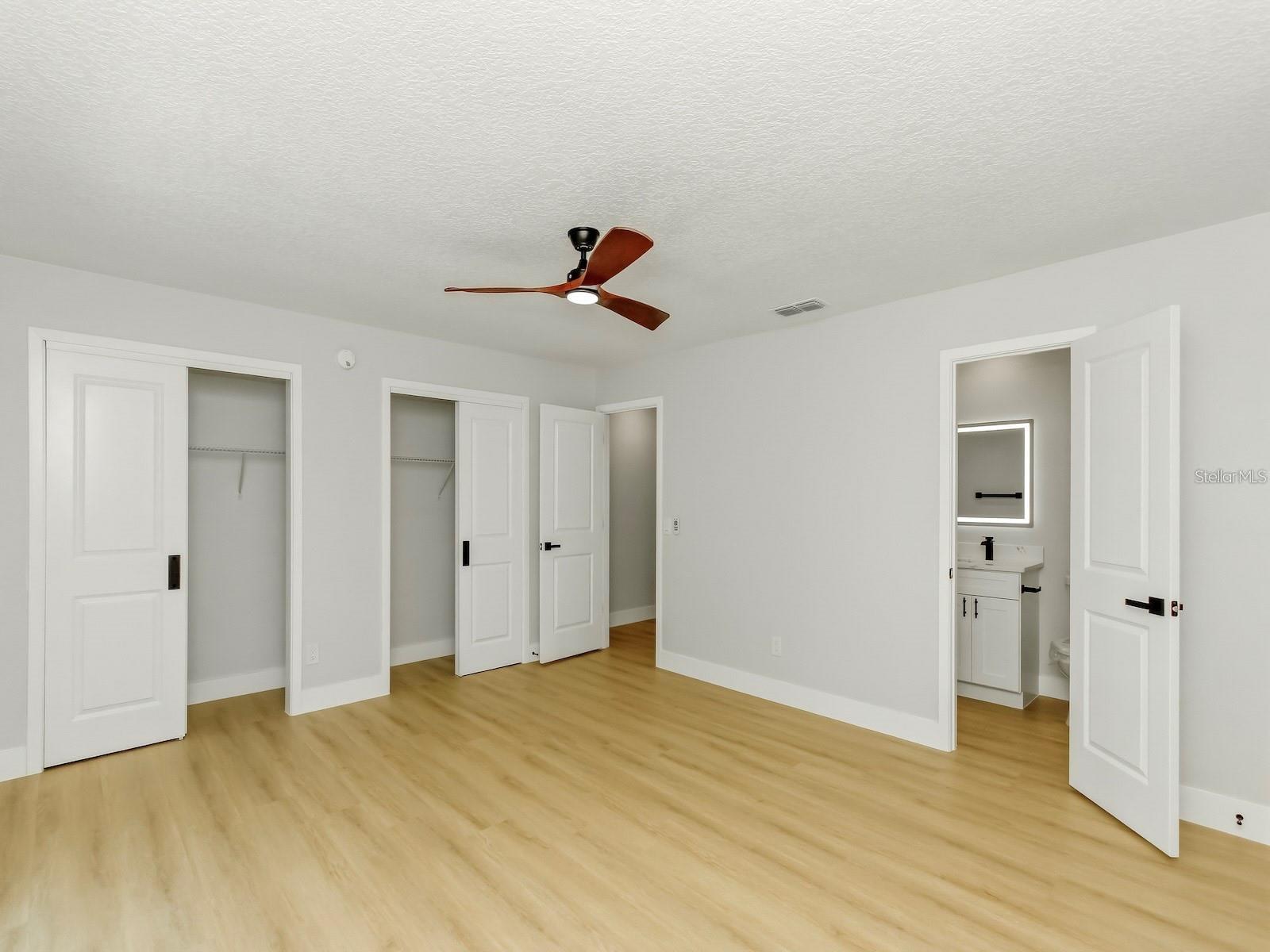 LAKE TENNESSEE VILLAGE REP - Residential