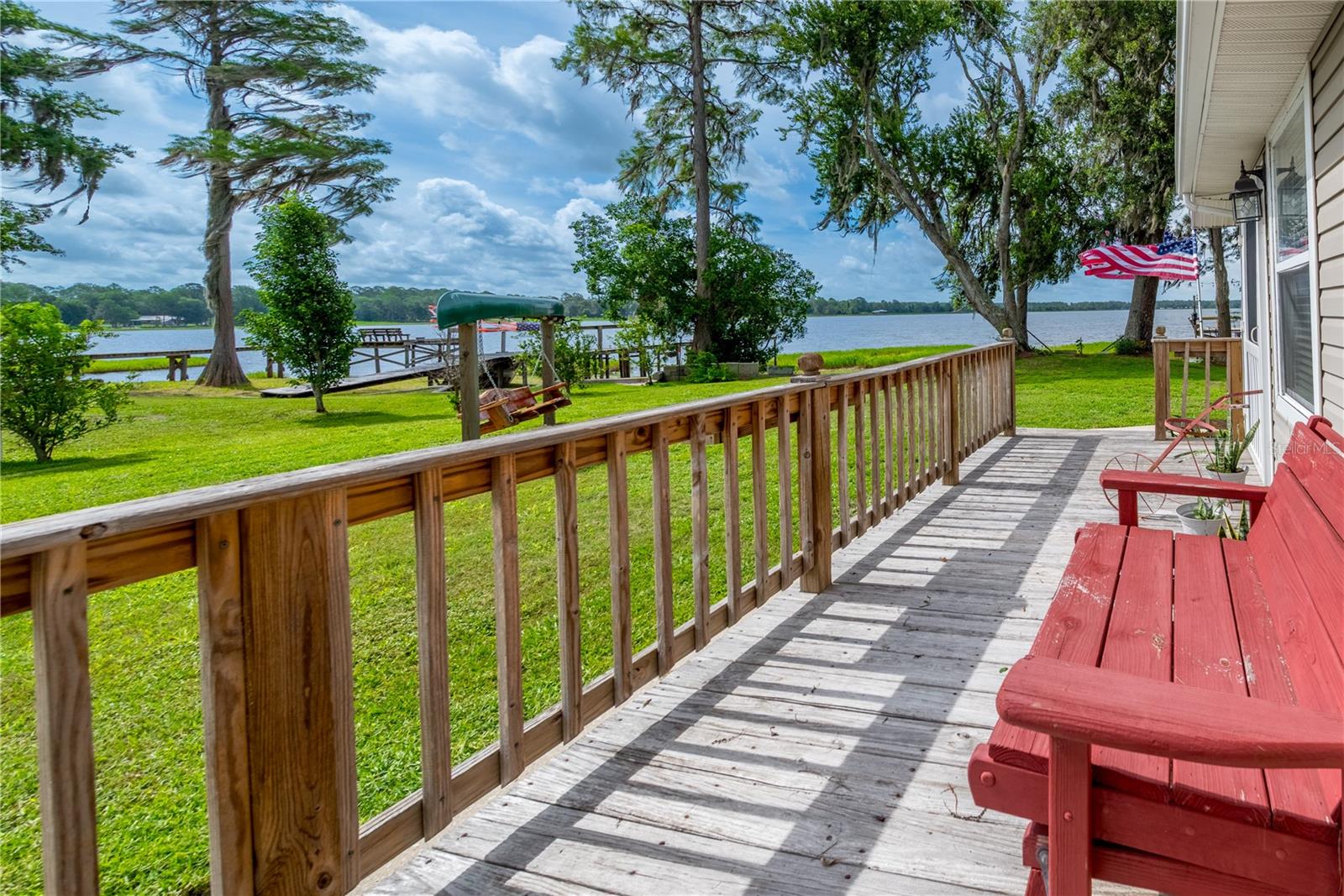 CROSBY LAKE - Residential