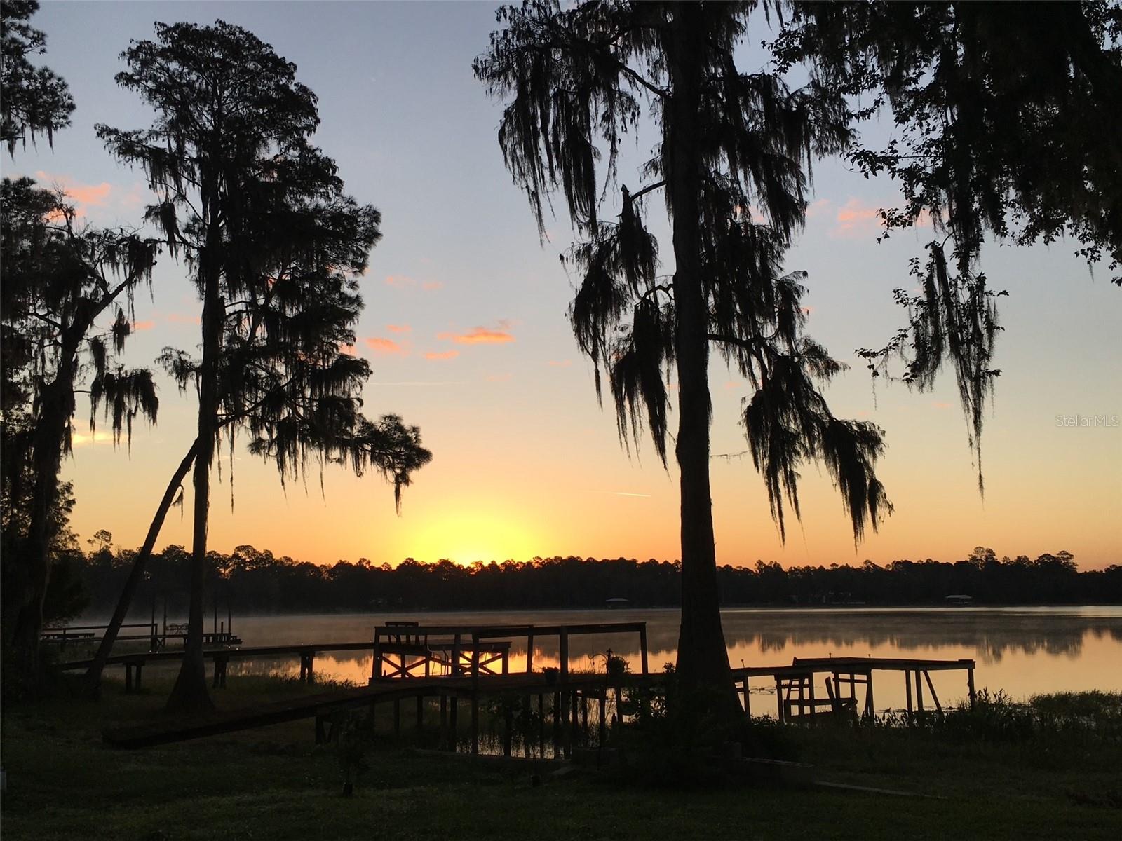 CROSBY LAKE - Residential