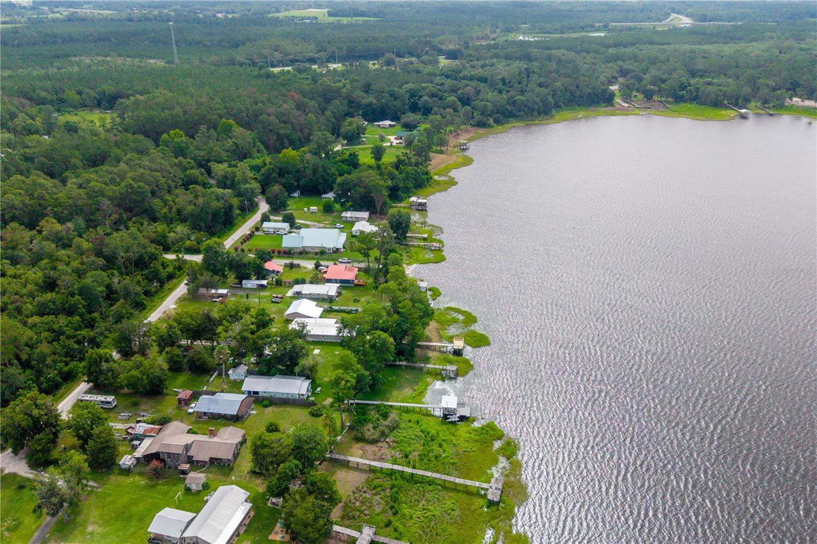 CROSBY LAKE - Residential