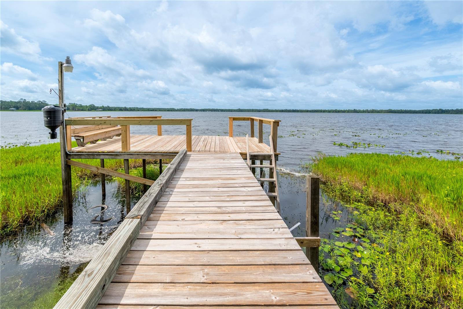 CROSBY LAKE - Residential