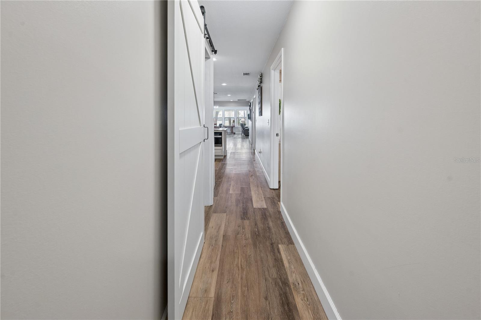 CROSBY LAKE - Residential