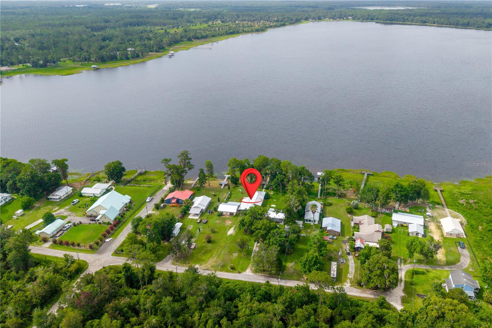 CROSBY LAKE - Residential