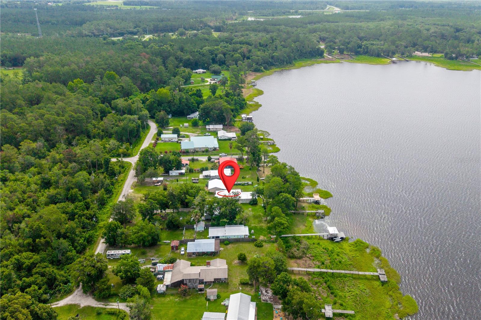 CROSBY LAKE - Residential