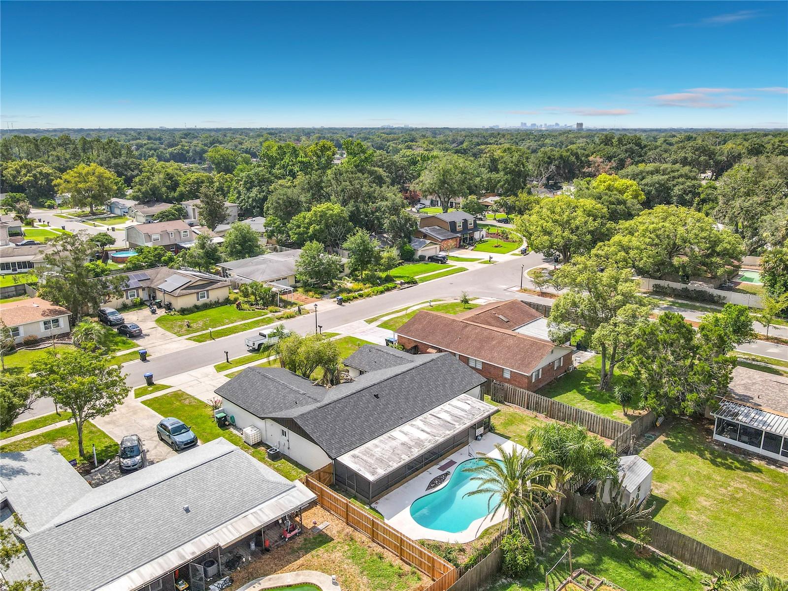 TEALWOOD COVE FIRST ADD - Residential