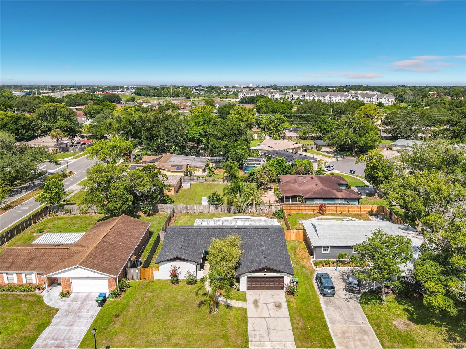 TEALWOOD COVE FIRST ADD - Residential