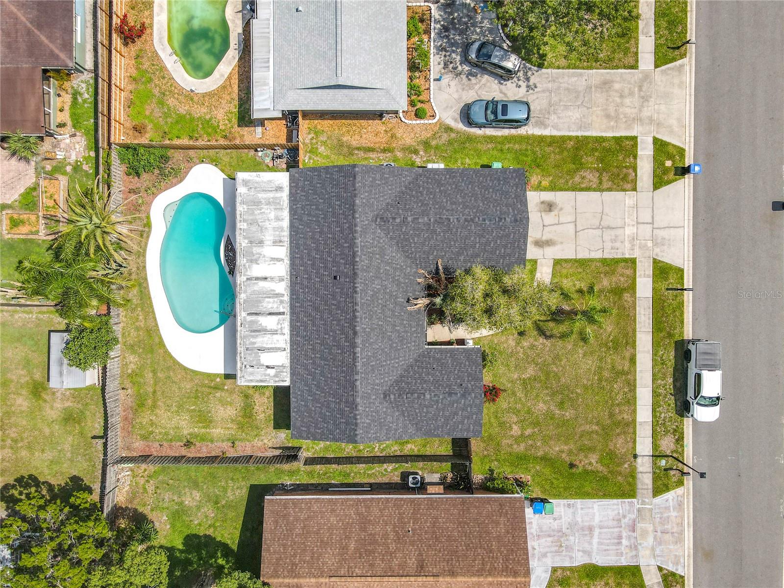 TEALWOOD COVE FIRST ADD - Residential
