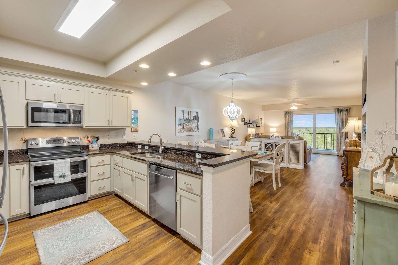 OCEAN WALK/NEW SMYRNA BEACH-BL - Residential