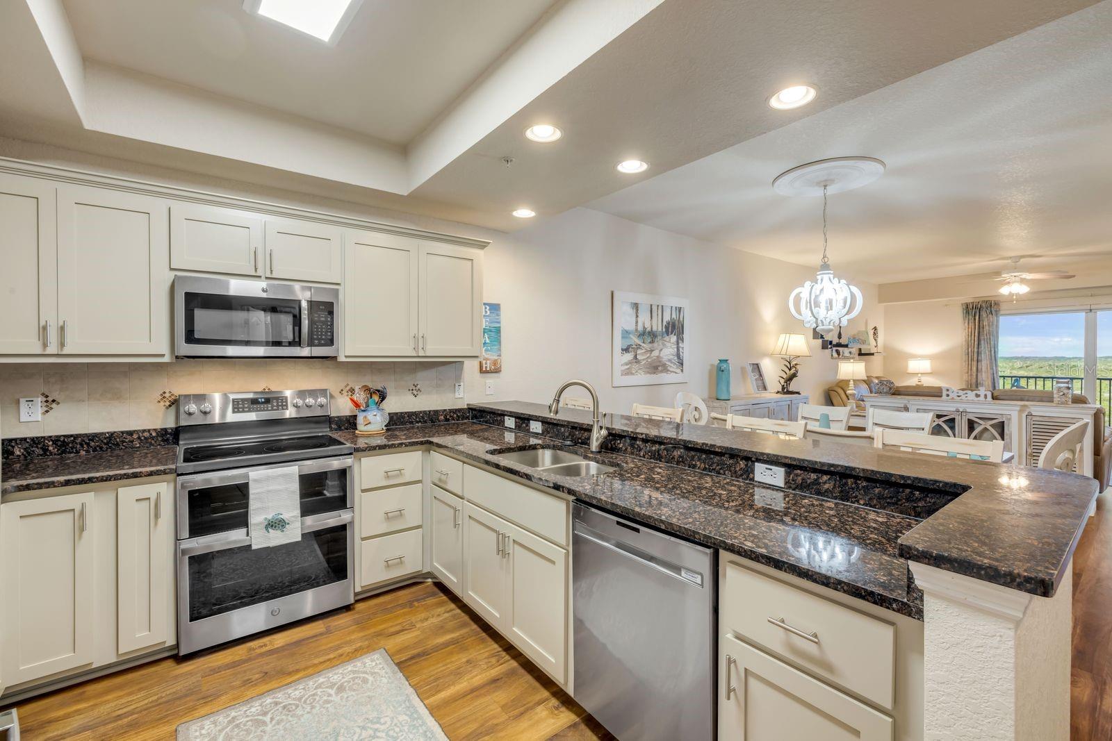 OCEAN WALK/NEW SMYRNA BEACH-BL - Residential